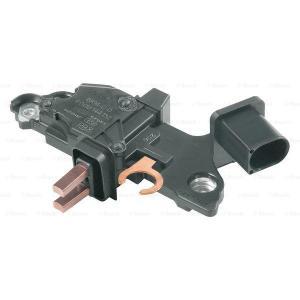 F 00M 144 132
BOSCH
Regulator napięcia
